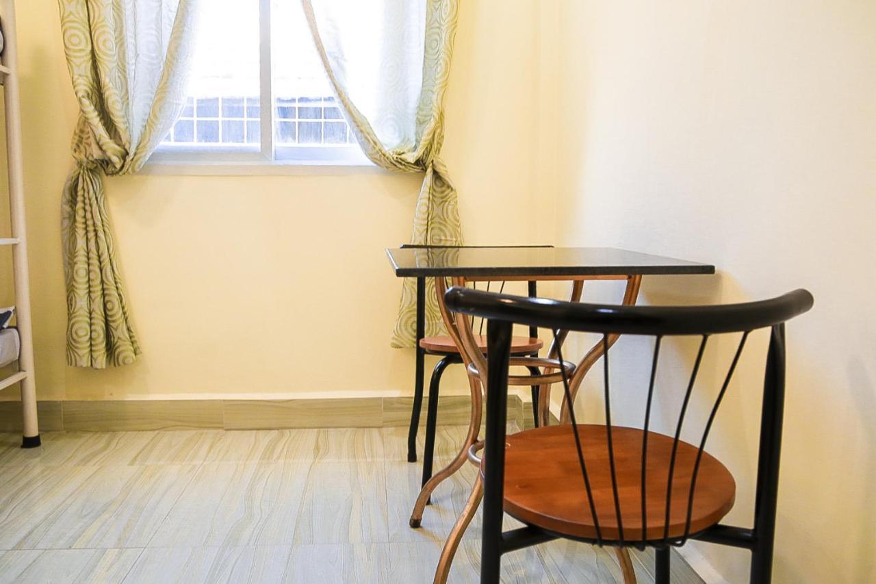 Stay Inn Hostel Phnom Penh Ngoại thất bức ảnh